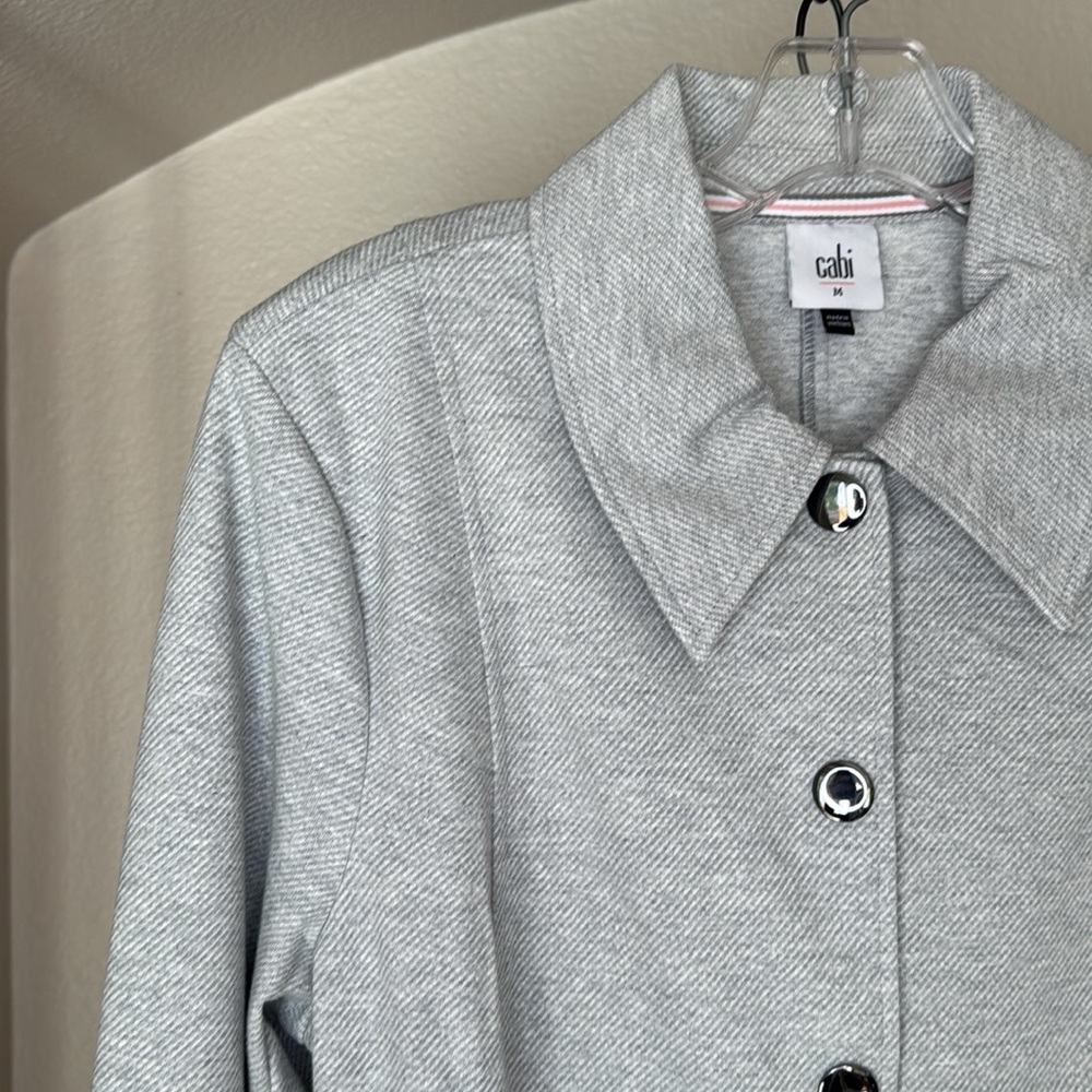 NWOT CAbi Calvary Heather Light Gray Twill
Ponte Snap Closure Jacket, M - Picture 4 of 16
